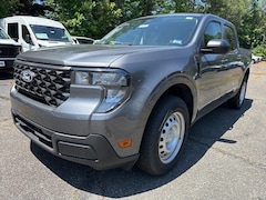 2025 Ford Maverick XL 4D Crew Cab