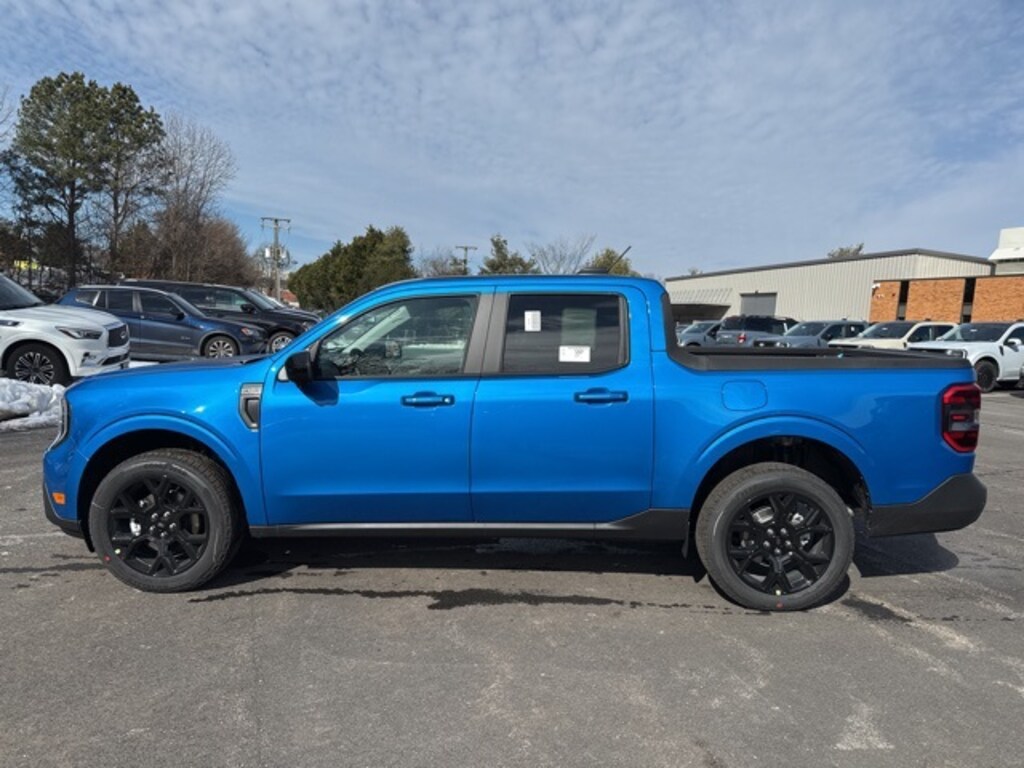 New 2026 Ford Maverick Lariat 4D Crew Cab