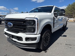 2025 Ford F-350 Platinum 4D Crew Cab