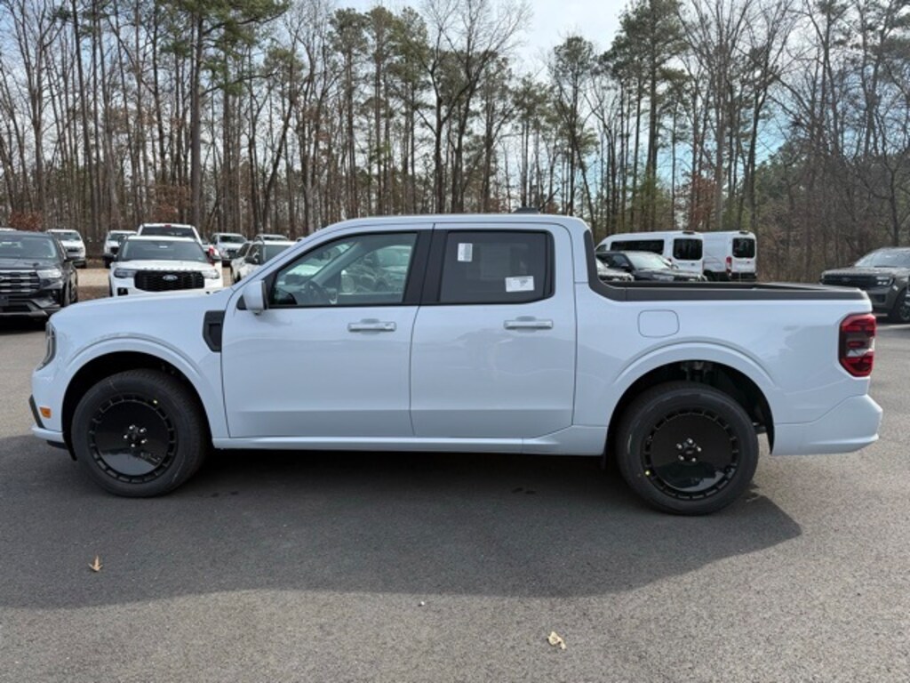 New 2026 Ford Maverick Lobo High 4D Crew Cab