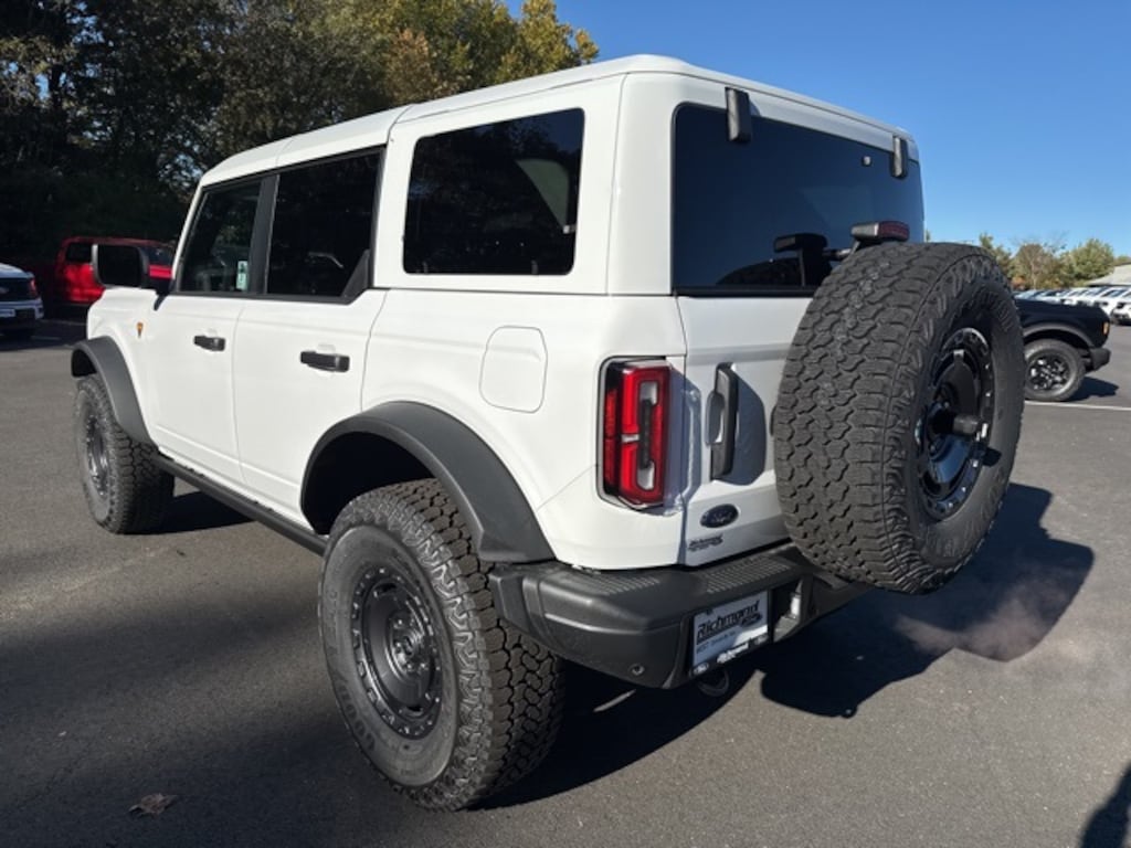 New 2025 Ford Bronco Badlands 4D Sport Utility