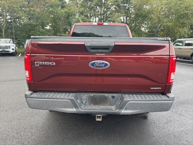 2016 Ford F-150 XLT photo 4