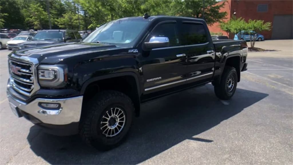 Certified 2017 GMC Sierra 1500 SLT Truck