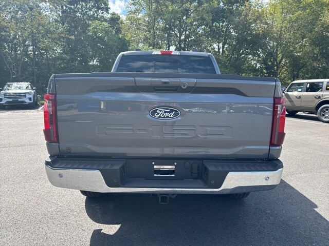 2025 Ford F-150 XLT photo 4