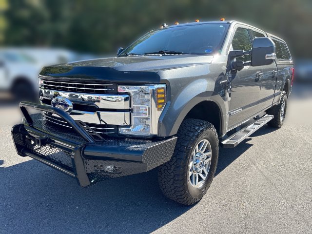 2019 Ford F-250SD Lariat Truck