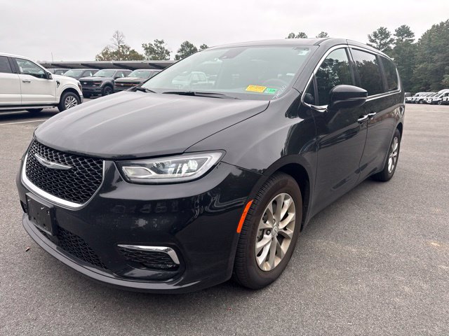 2026 Chrysler Pacifica Limited Minivan/Van