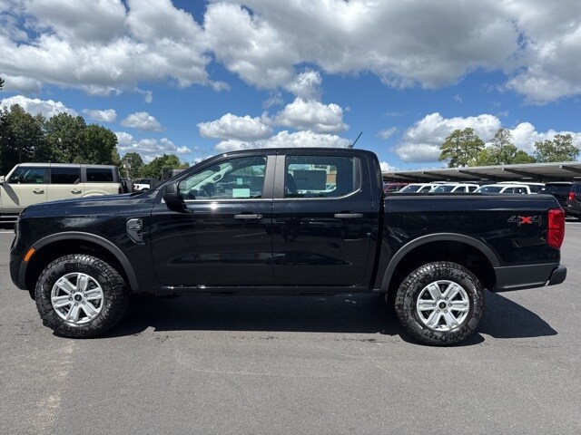 2025 Ford Ranger XL photo 2
