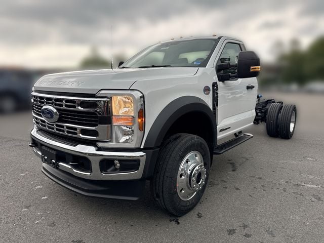 2026 Ford F-600 XLT 4x4 Regular Cab 169-In DRW's photo