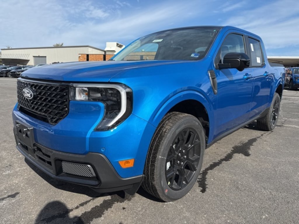 New 2026 Ford Maverick Lariat 4D Crew Cab