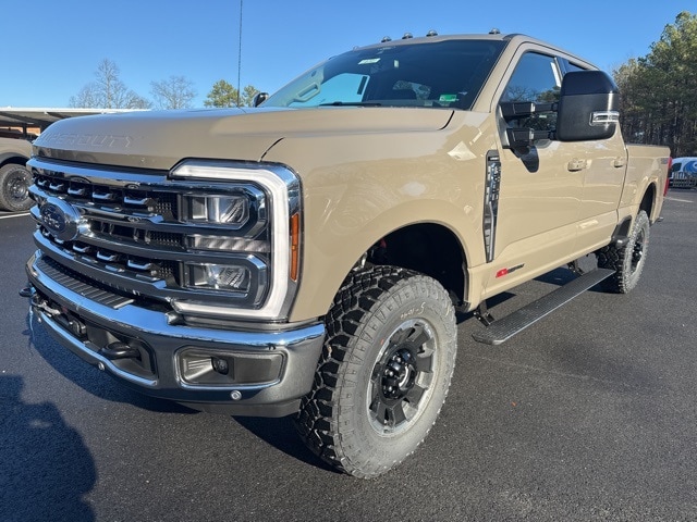 2026 Ford F-350 Super Duty Lariat's photo