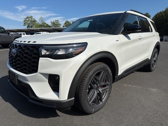 2025 Ford Explorer 4D Sport Utility 