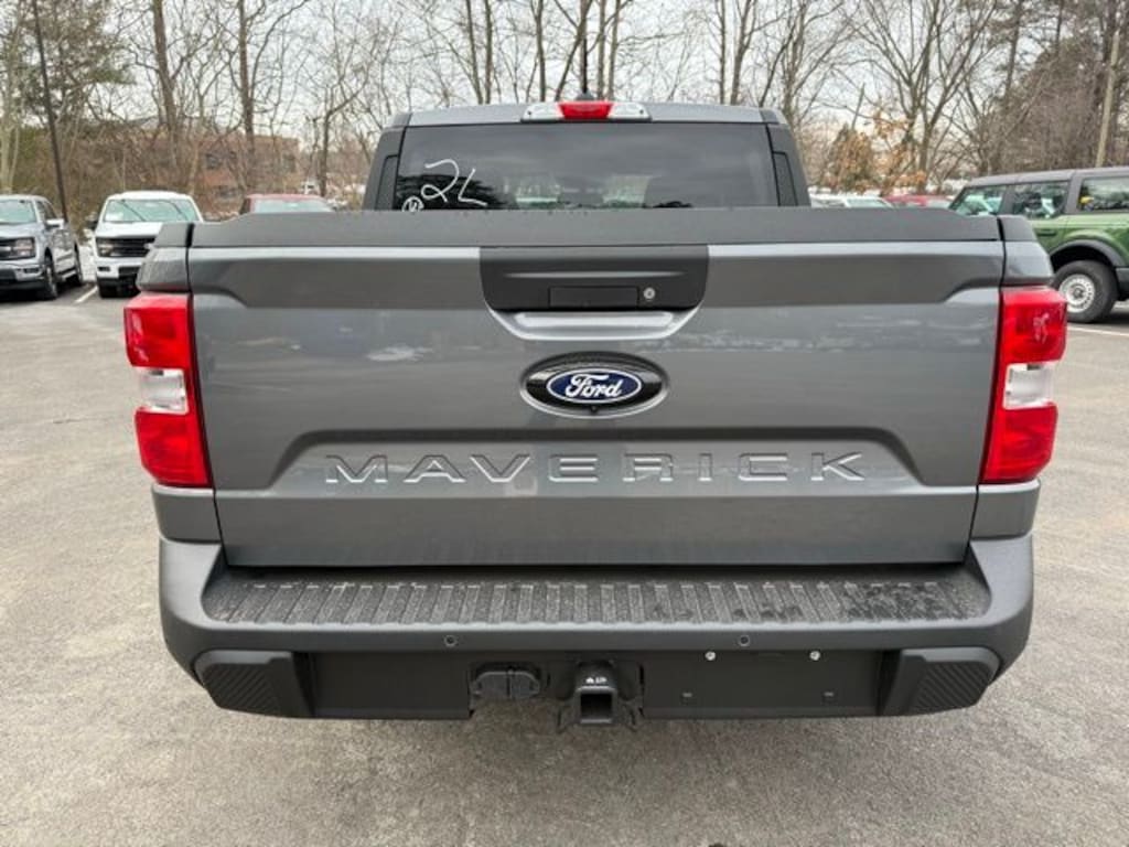 New 2026 Ford Maverick XLT 4D Crew Cab
