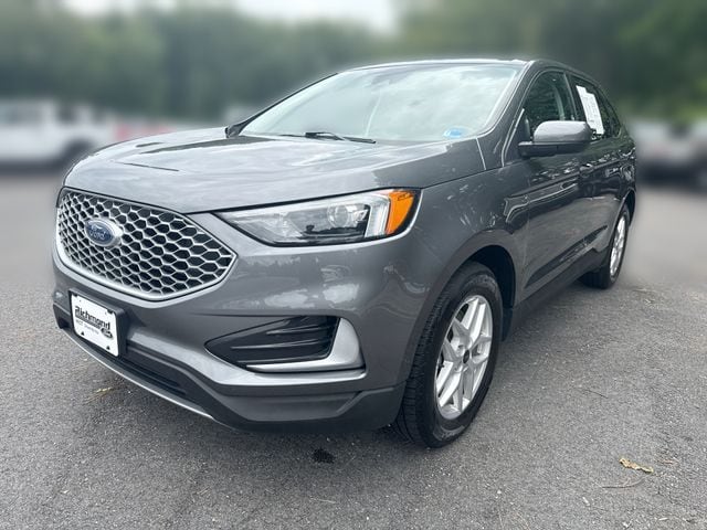 2024 Ford Edge SUV 