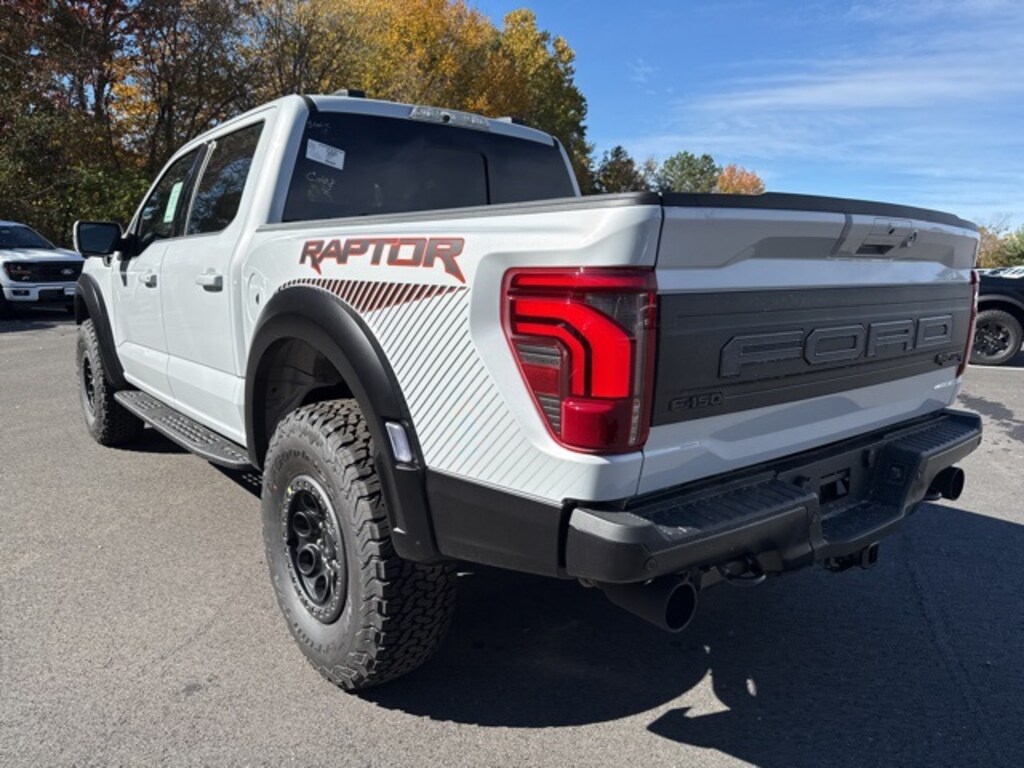 New 2025 Ford F-150 Raptor 4D SuperCrew