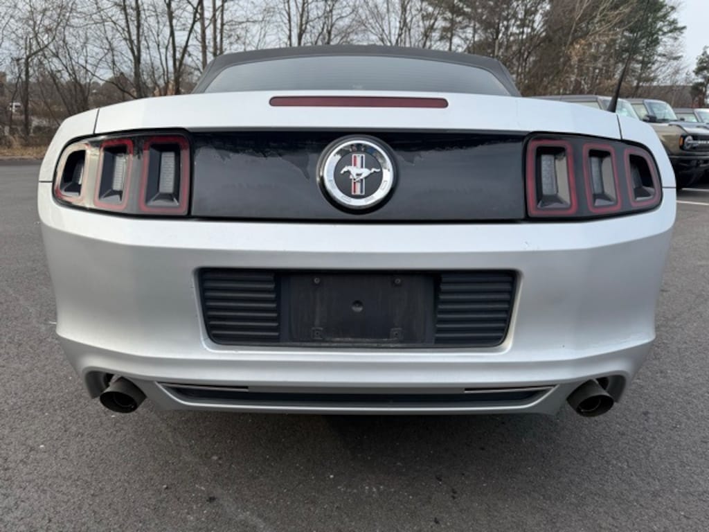 Used 2014 Ford Mustang V6 Convertible
