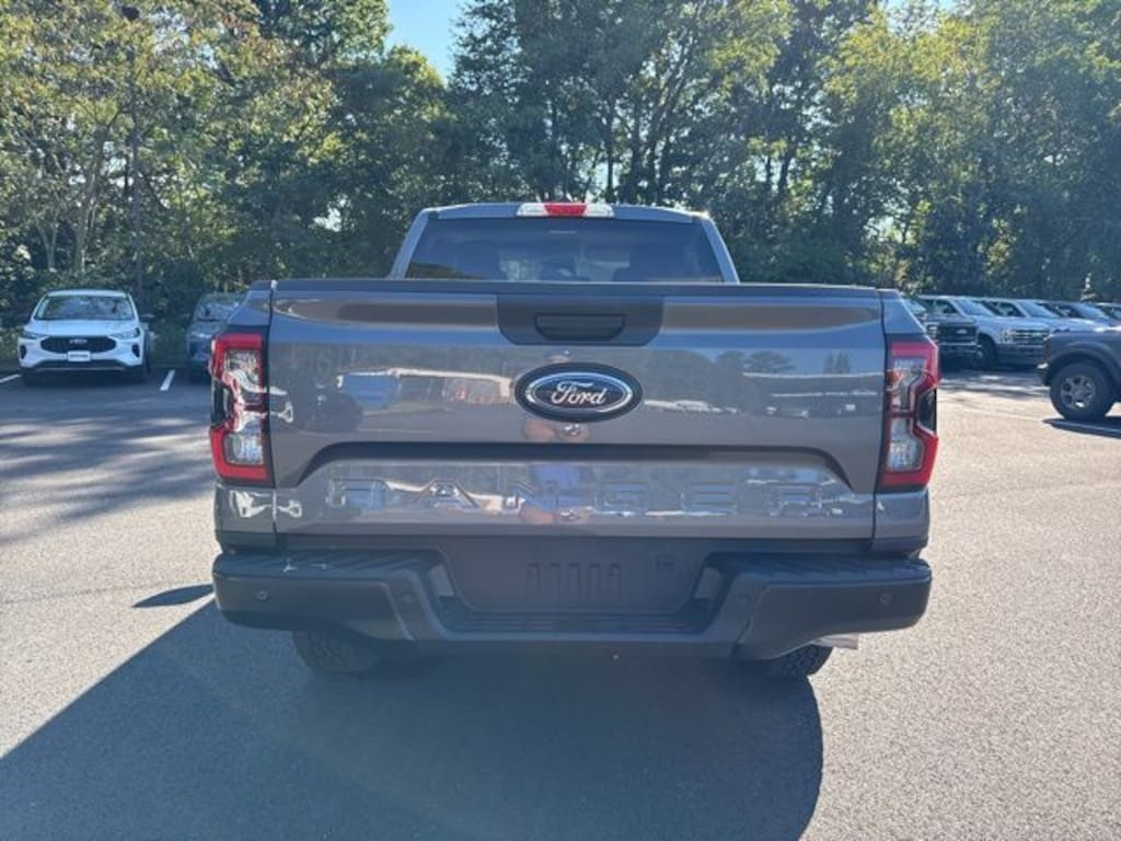 Used 2025 Ford Ranger XL 4D Crew Cab