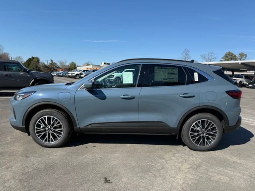 New 2026 Ford Escape Base 4D Sport Utility