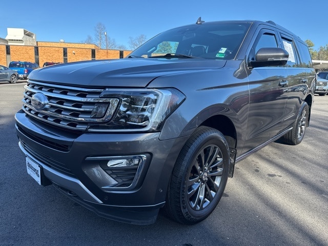 2021 Ford Expedition Limited's photo
