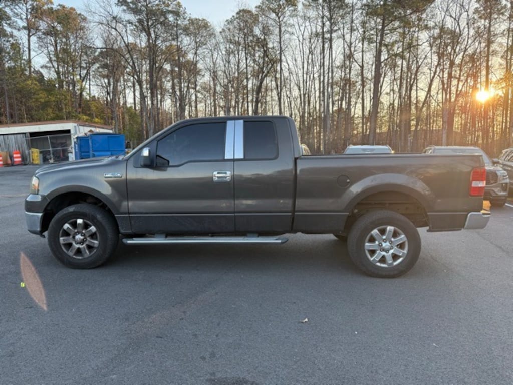 Used 2006 Ford F-150 XL Truck