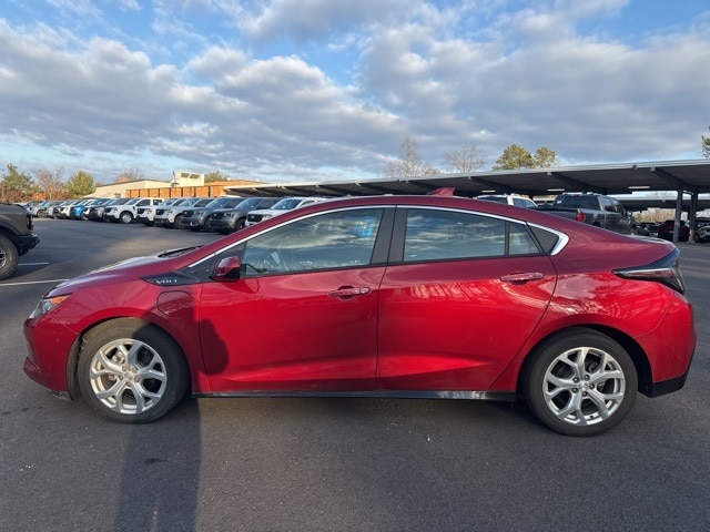 Used 2018 Chevrolet Volt Premier with VIN 1G1RB6S56JU132101 for sale in Glen Allen, VA