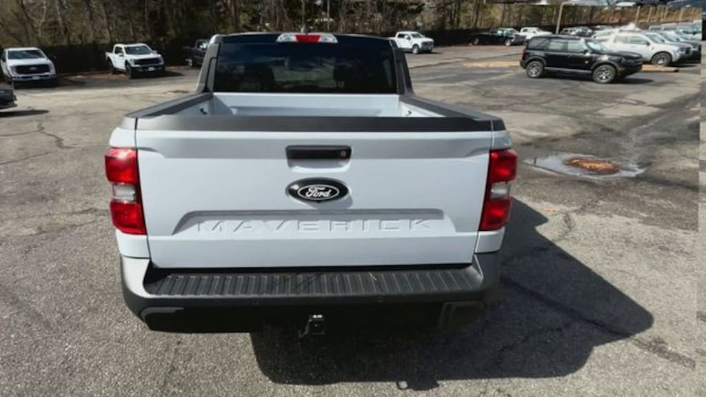Used 2025 Ford Maverick XLT 4D Crew Cab