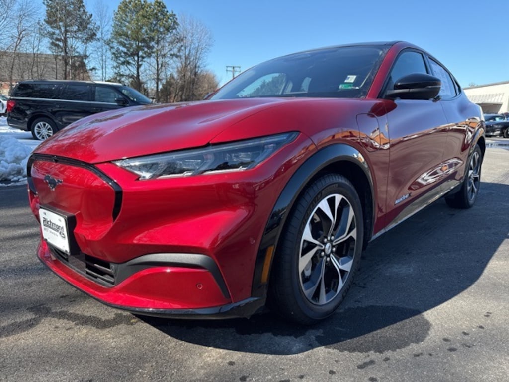 Used 2023 Ford Mustang Mach-E Premium SUV