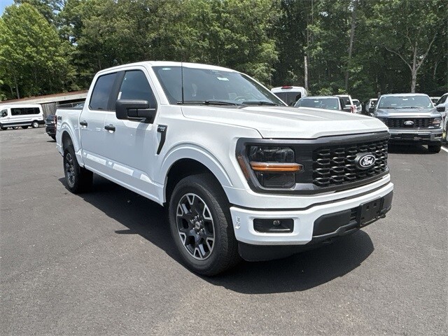 2025 Ford F-150 STX photo 2