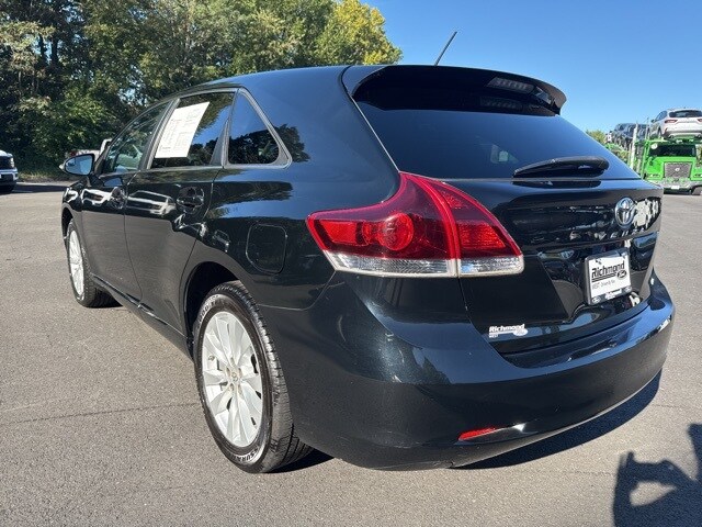 2014 Toyota Venza LE photo 3