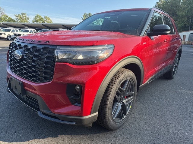 2025 Ford Explorer 4D Sport Utility 