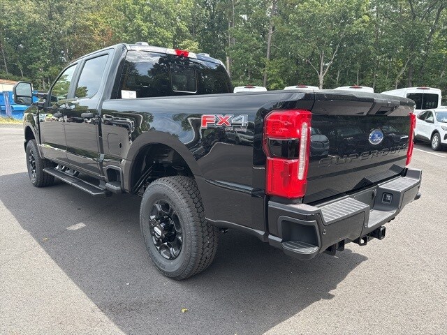 2026 Ford F-250 XL photo 3