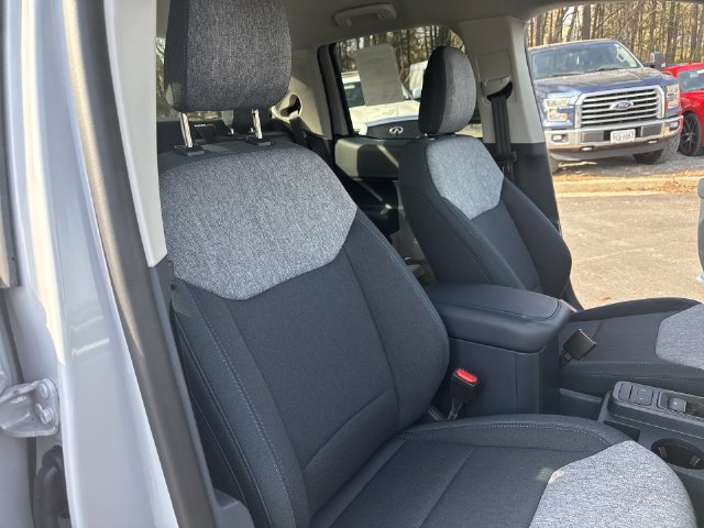 2025 Ford Maverick XLT - Photo 23