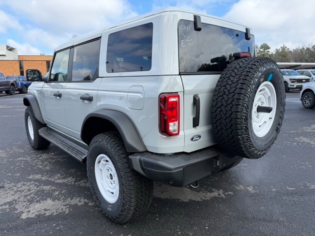 New 2026 Ford Bronco Heritage Edition 4D Sport Utility