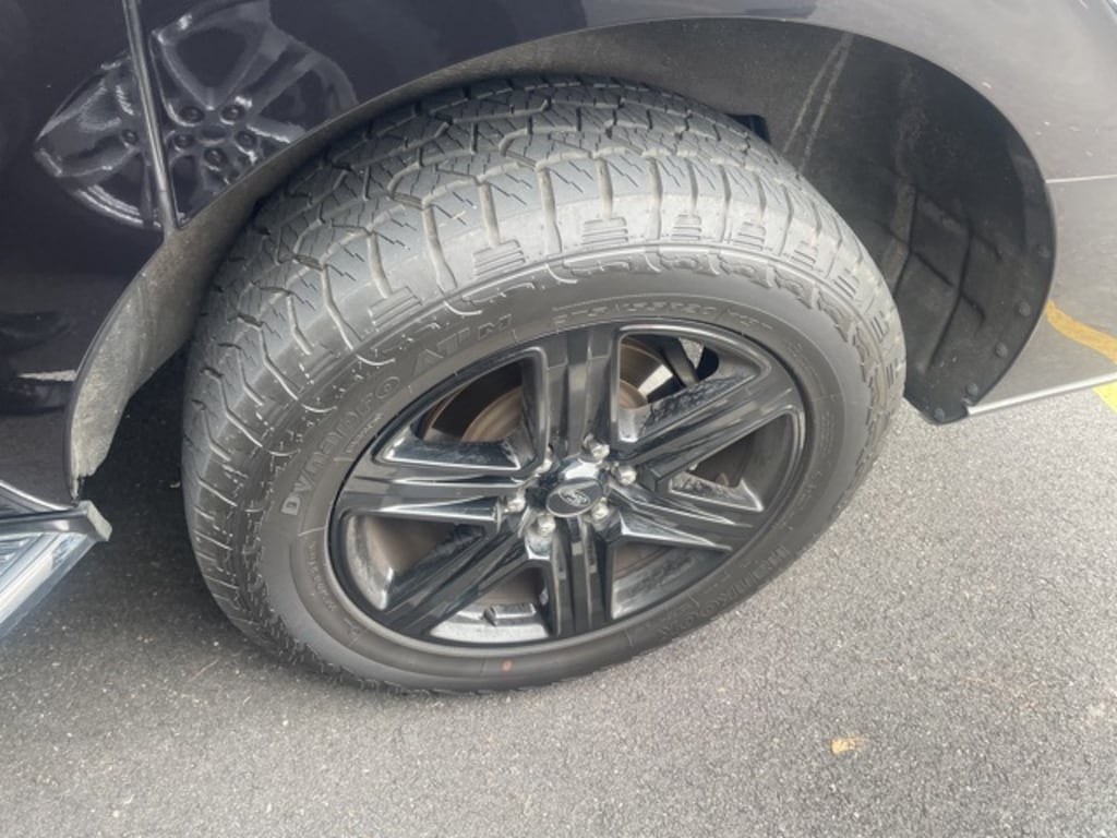 Used 2021 Ford Expedition Max XLT SUV