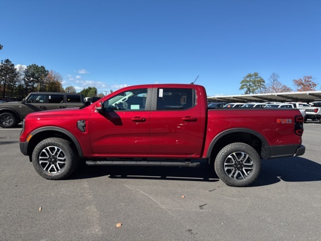 New 2025 Ford Ranger Lariat 4D Crew Cab