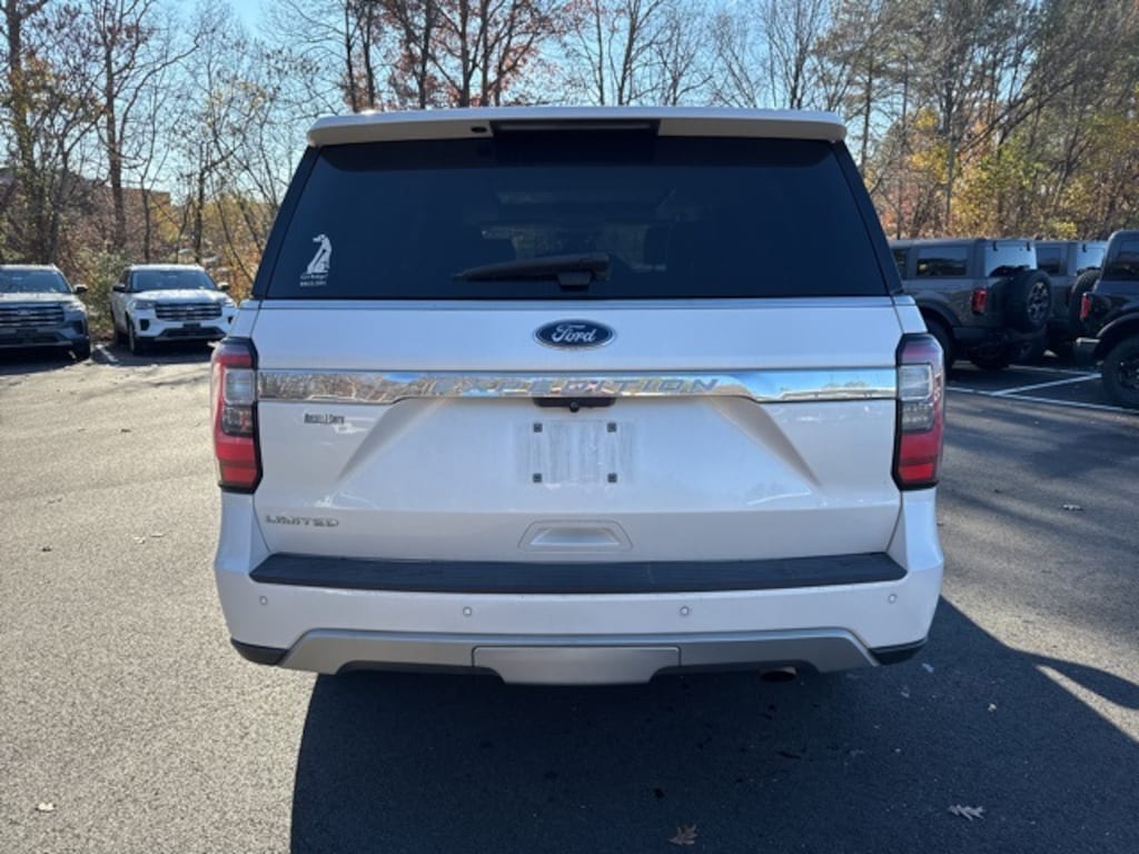 Used 2018 Ford Expedition Limited SUV