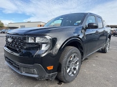 2025 Ford Maverick XLT 4D Crew Cab