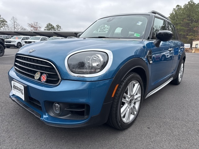 2020 MINI Countryman Base's photo