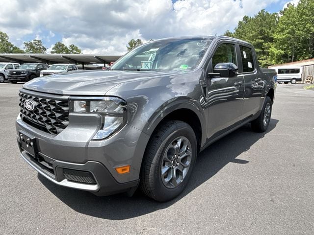 2025 Ford Maverick XLT 4D Crew Cab