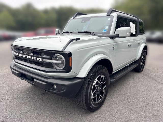 2023 Ford Bronco Outer Banks SUV