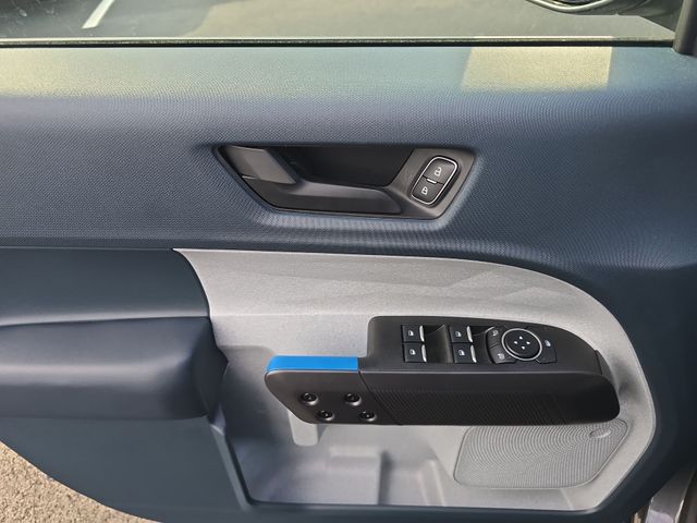 2025 Ford Maverick XLT - Photo 13