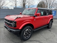 2024 Ford Bronco Outer Banks SUV