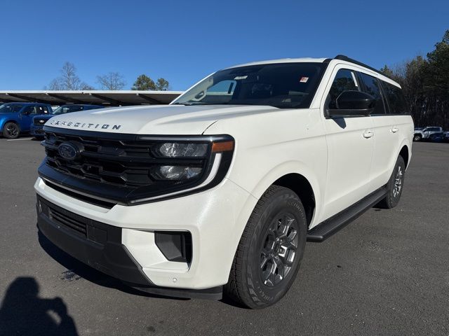 2025 Ford Expedition Active MAX's photo