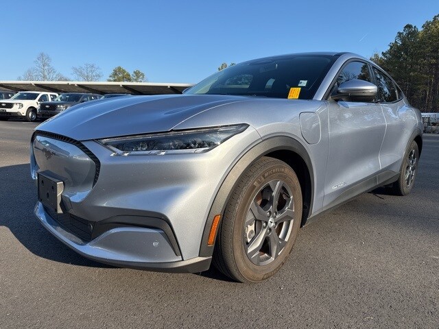 2022 Ford Mustang Mach-E Select AWD's photo