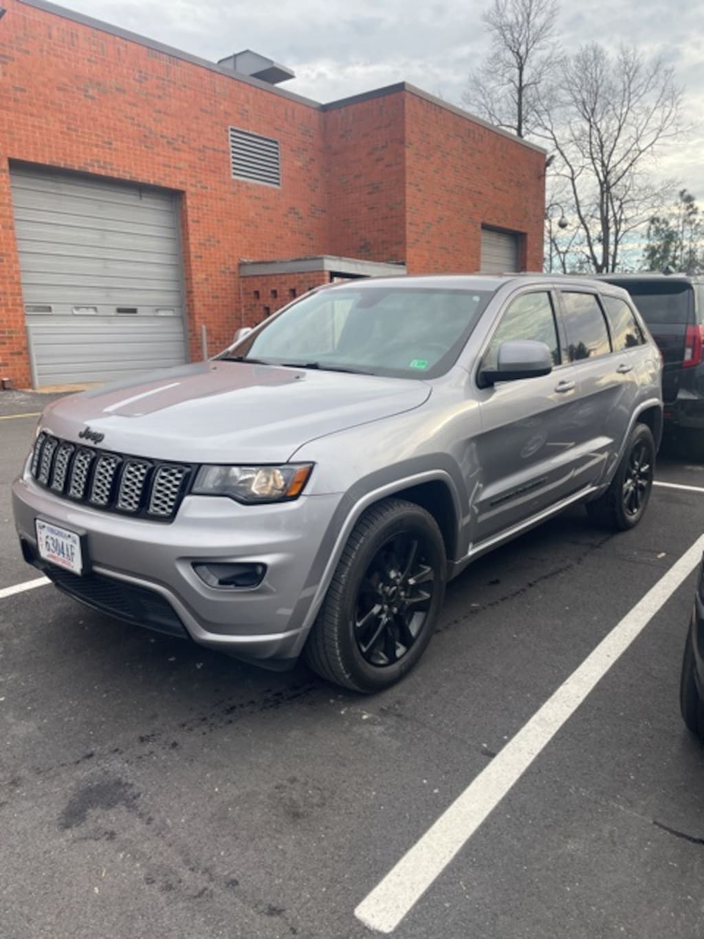 Used 2017 Jeep Grand Cherokee Altitude SUV