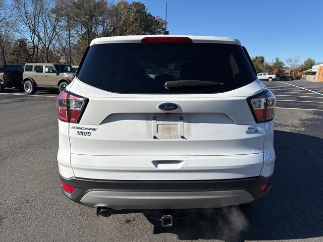 2017 Ford Escape SE photo 4
