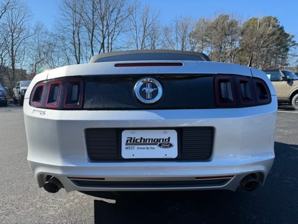 Used 2014 Ford Mustang V6 Convertible