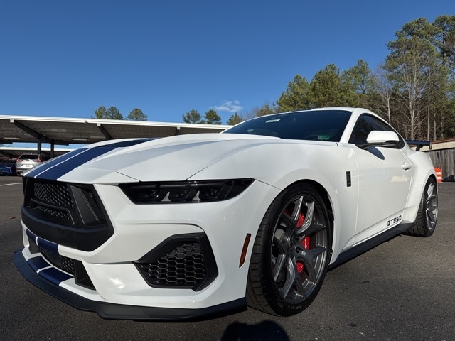 2025 Ford Mustang GT Premium's photo