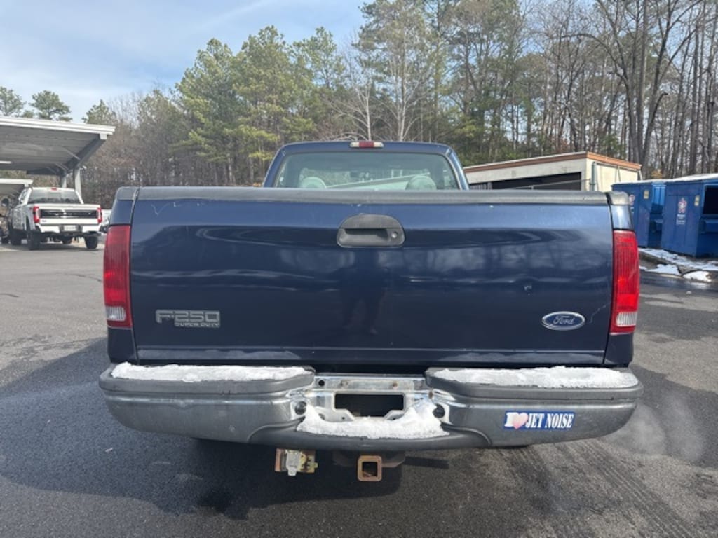 Used 2001 Ford F-250SD XL Truck