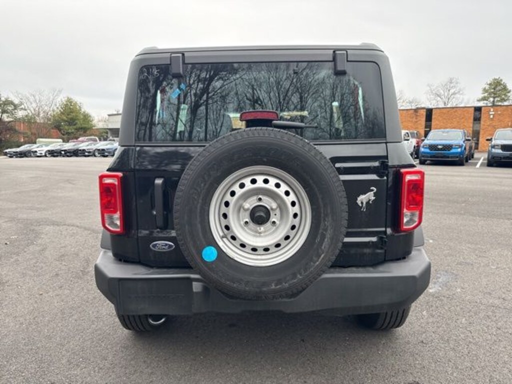 New 2025 Ford Bronco Base 4D Sport Utility