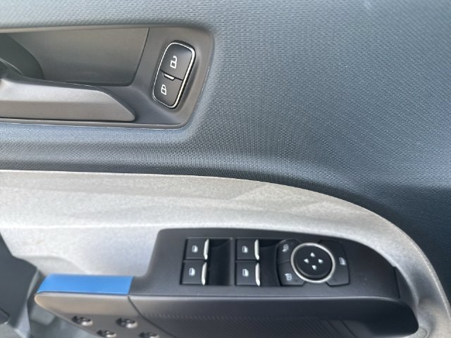 2025 Ford Maverick XLT - Photo 13